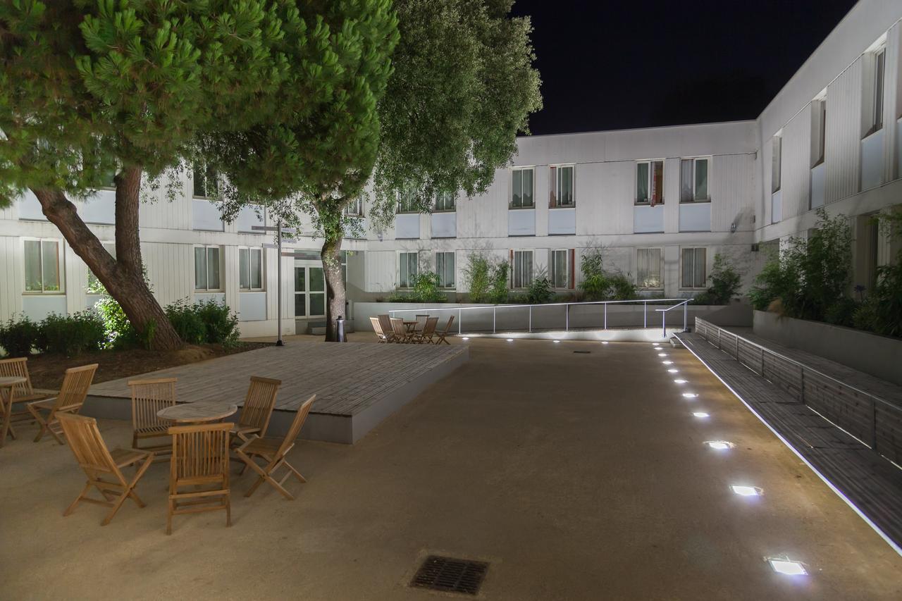 Auberge De Jeunesse ลาโรแชล ภายนอก รูปภาพ