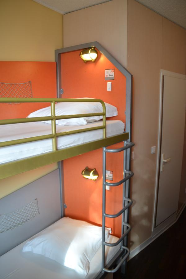 Auberge De Jeunesse ลาโรแชล ภายนอก รูปภาพ